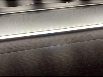 профиль алюминиевый встраиваемый CAB251 "Эра" - пример установки