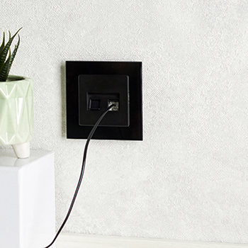 электроустановочные изделия IEK Brite - пример установки