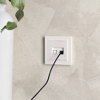 электроустановочные изделия IEK серии Brite - пример установки