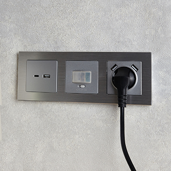 электроустановочные изделия IEK Brite - пример установки