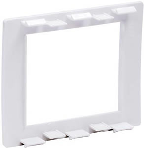 рамка 2-модульная DKC F00011 без каркаса - вид с тыльной стороны